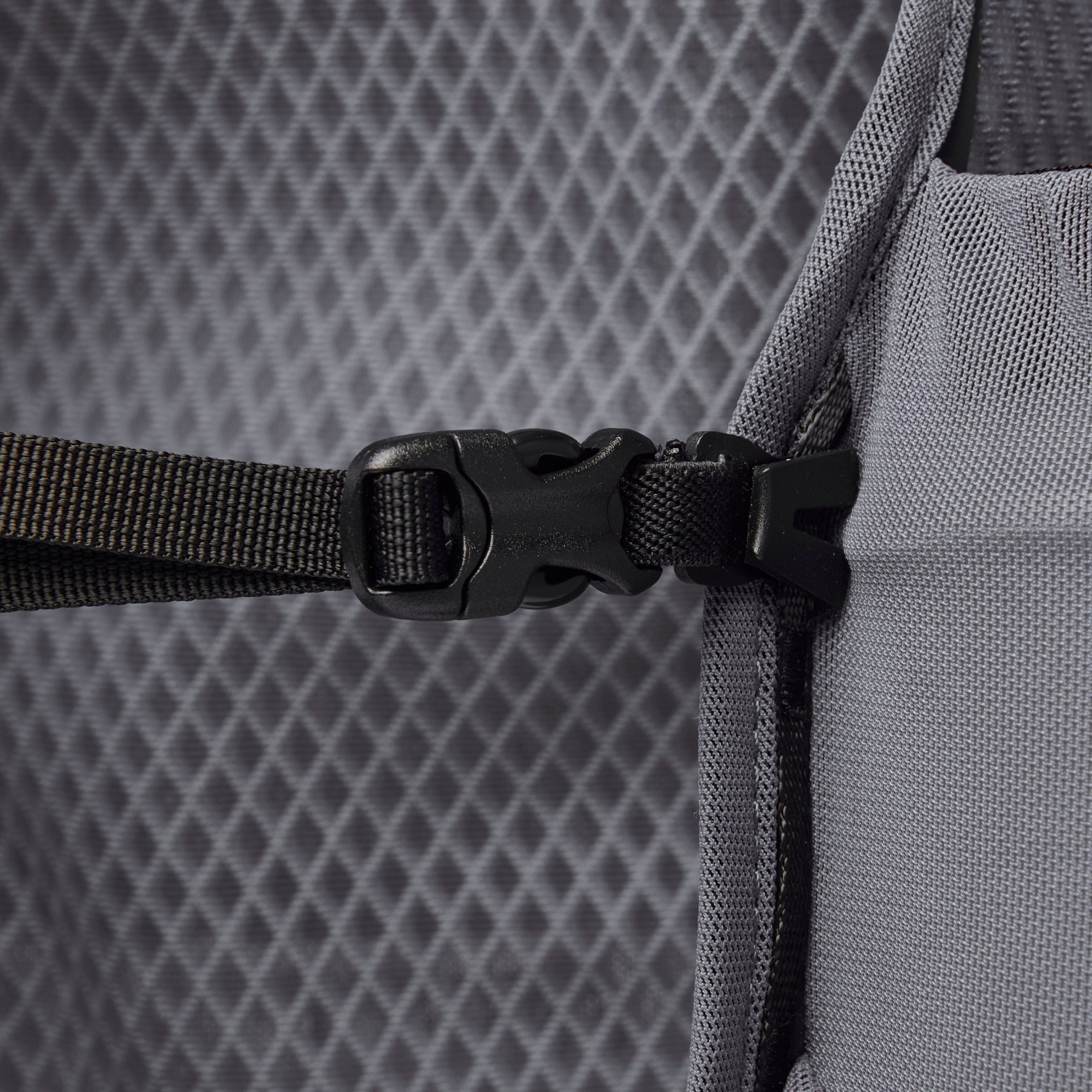 Distance 4 Hydration Vest - Image 3