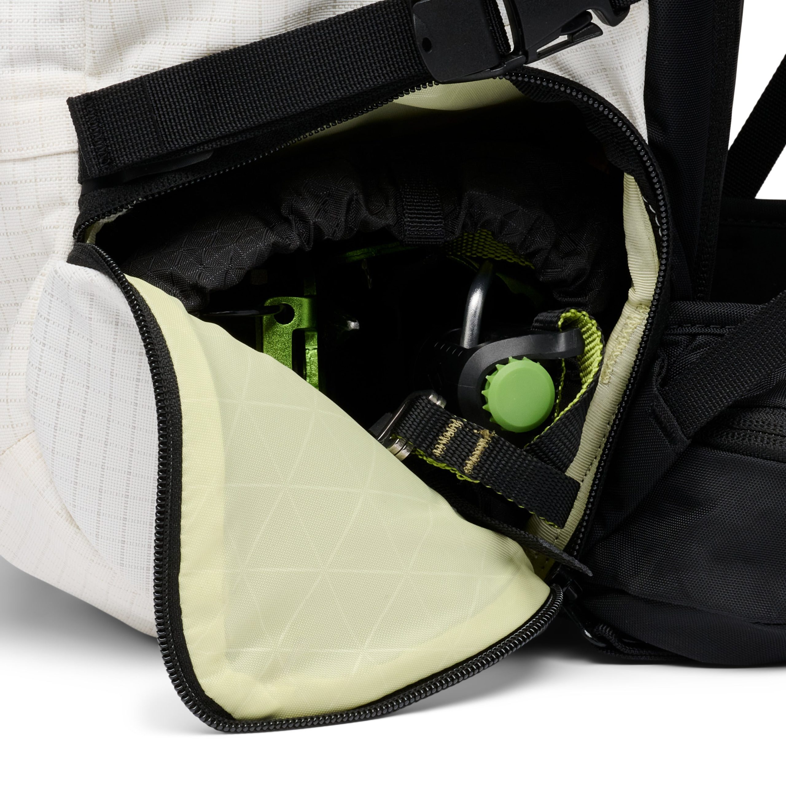 Helio 38 Backpack - Image 16